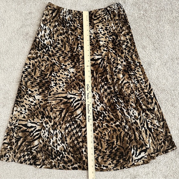 JM Collection Brown Animal Print Skirt – Size L, Flared, 30” Long, Stretch Waist - Picture 5 of 5